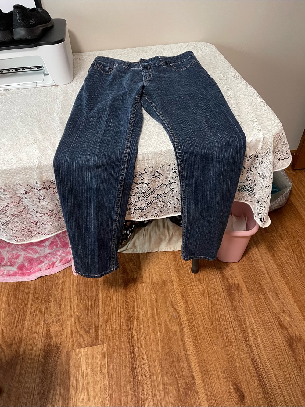 Simply Vera Dark Blue Women's Straight-Leg Jeans